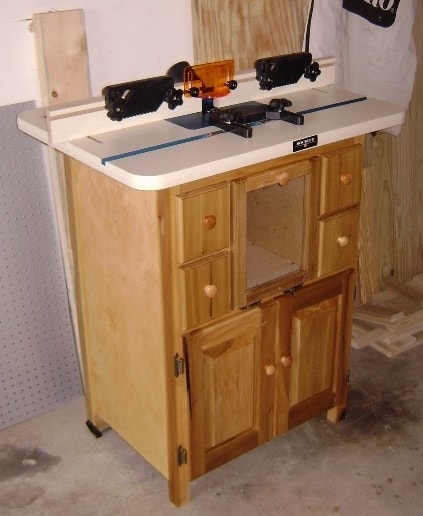 Scott's DIY Elegant Router Table Plan